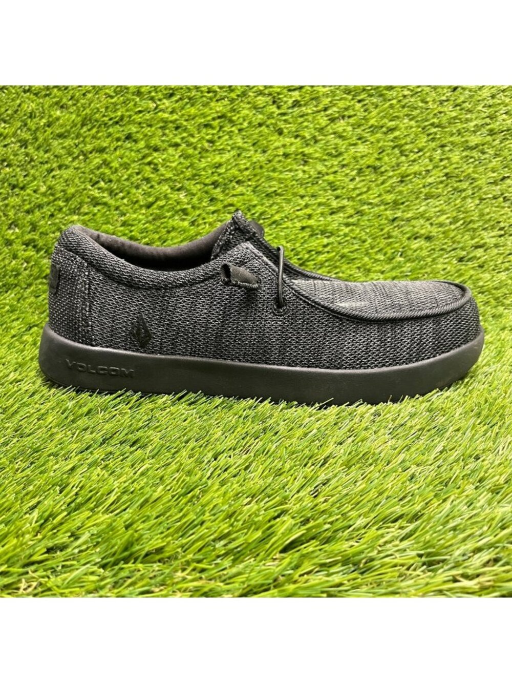 Volcom Chill SR Mens Size 9E Black Composite Toe Safety Working Slip-On Shoes
